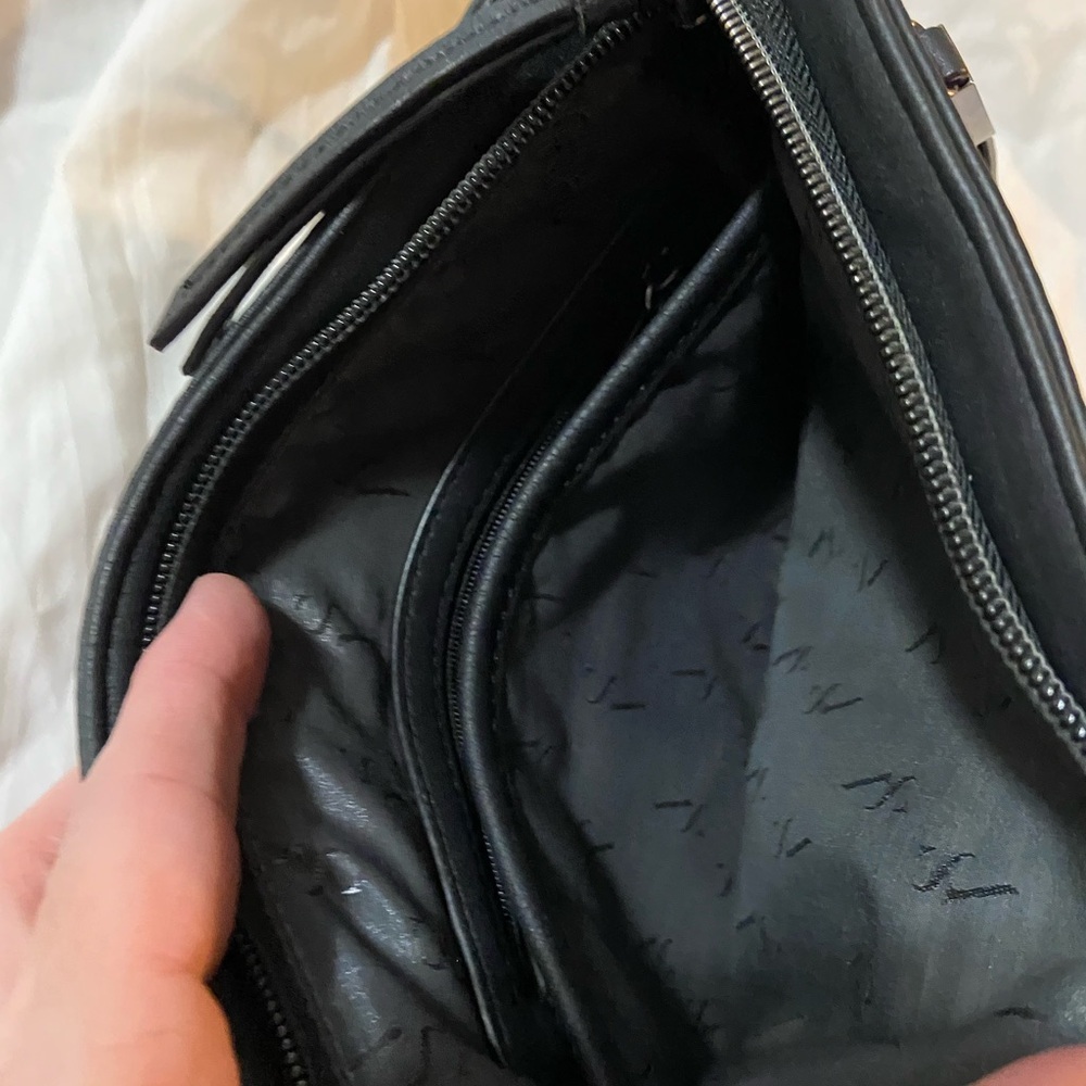 Simply Vera Vera Wang Black Crossbody Bag with Stud Accents - Picture 8 of 14